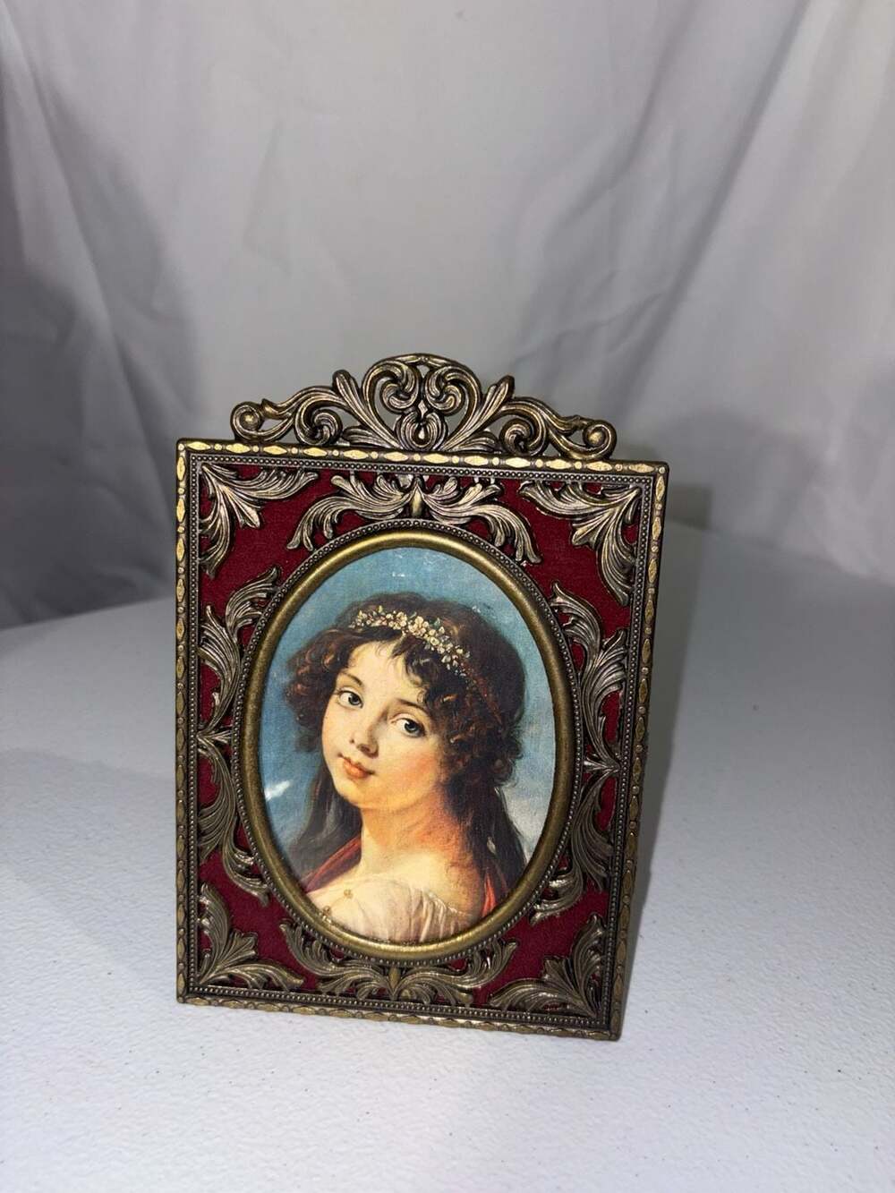 Vintage Ornate Italian Brass Oval Portrait Picture Frame
